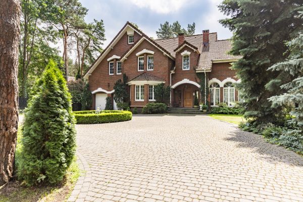 Driveway Brick Repair in Marysville
