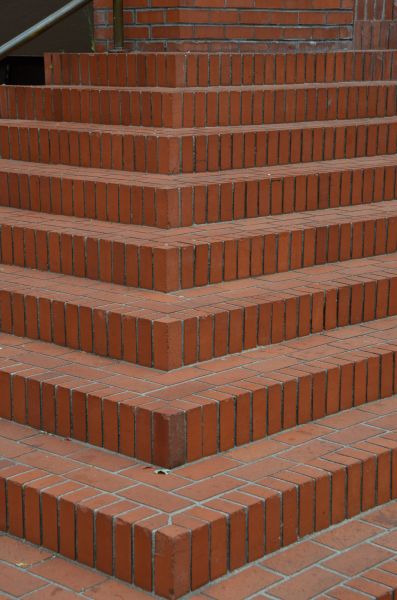 Staircase Brick Repair in Marysville